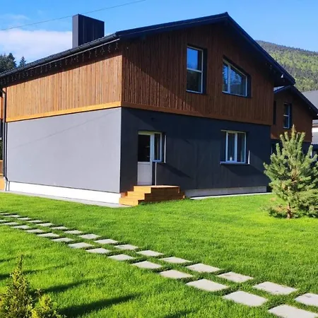 Venterivka Chalet Tatariv